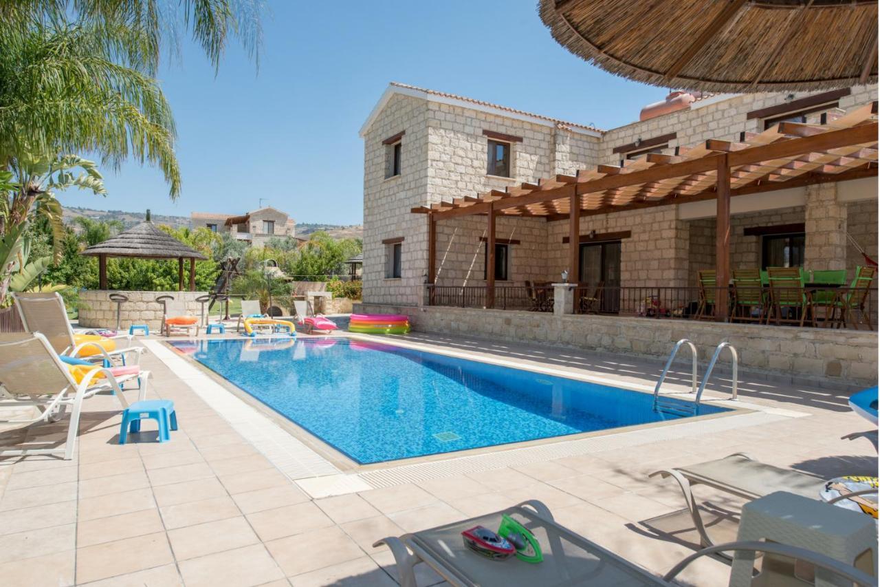 Stephanie Villa Simou Exterior photo