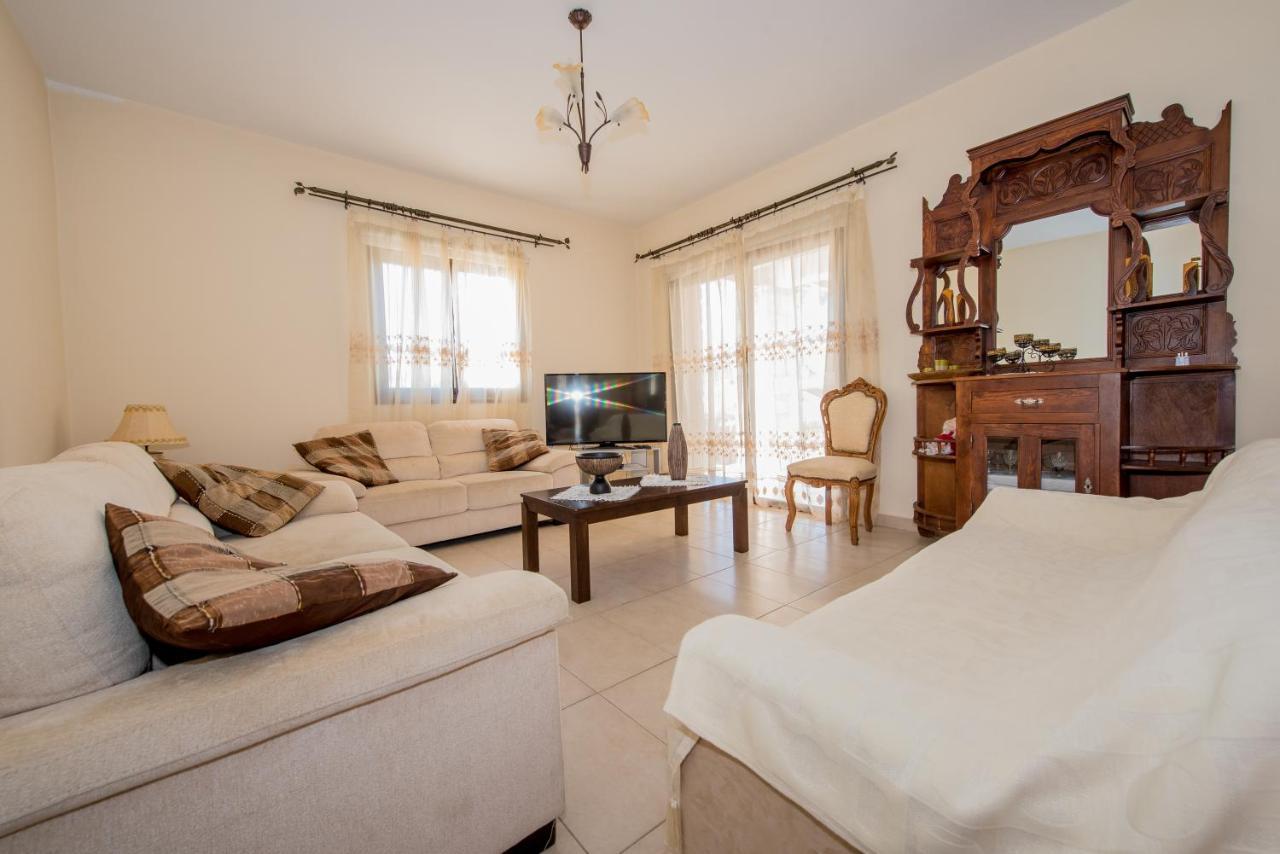 Stephanie Villa Simou Exterior photo