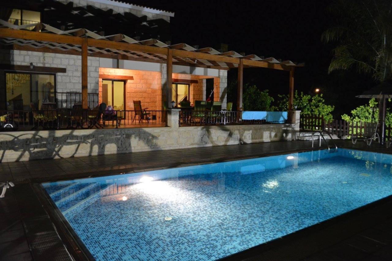 Stephanie Villa Simou Exterior photo